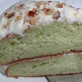 Pistachio Cake-iTrade